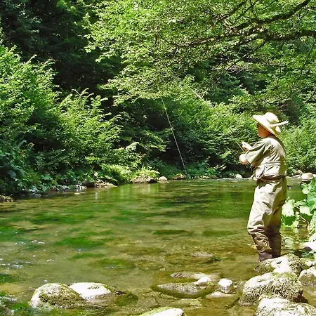 Sobol In Kocicin 펜션 Kuzelj